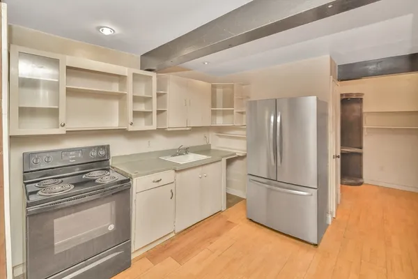 $749,999 | 13 Atwood Street, Kingston, MA 02364