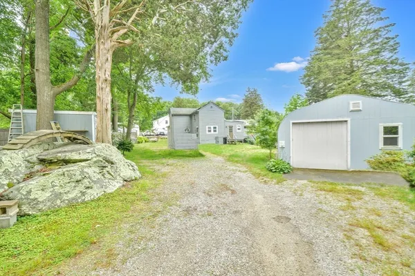 $749,999 | 13 Atwood Street, Kingston, MA 02364