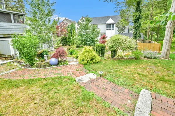 $749,999 | 13 Atwood Street, Kingston, MA 02364