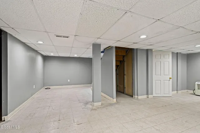 $339,900 | 8 Allyson Court, Colonie, NY 12205