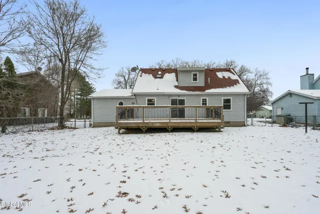 $339,900 | 8 Allyson Court, Colonie, NY 12205