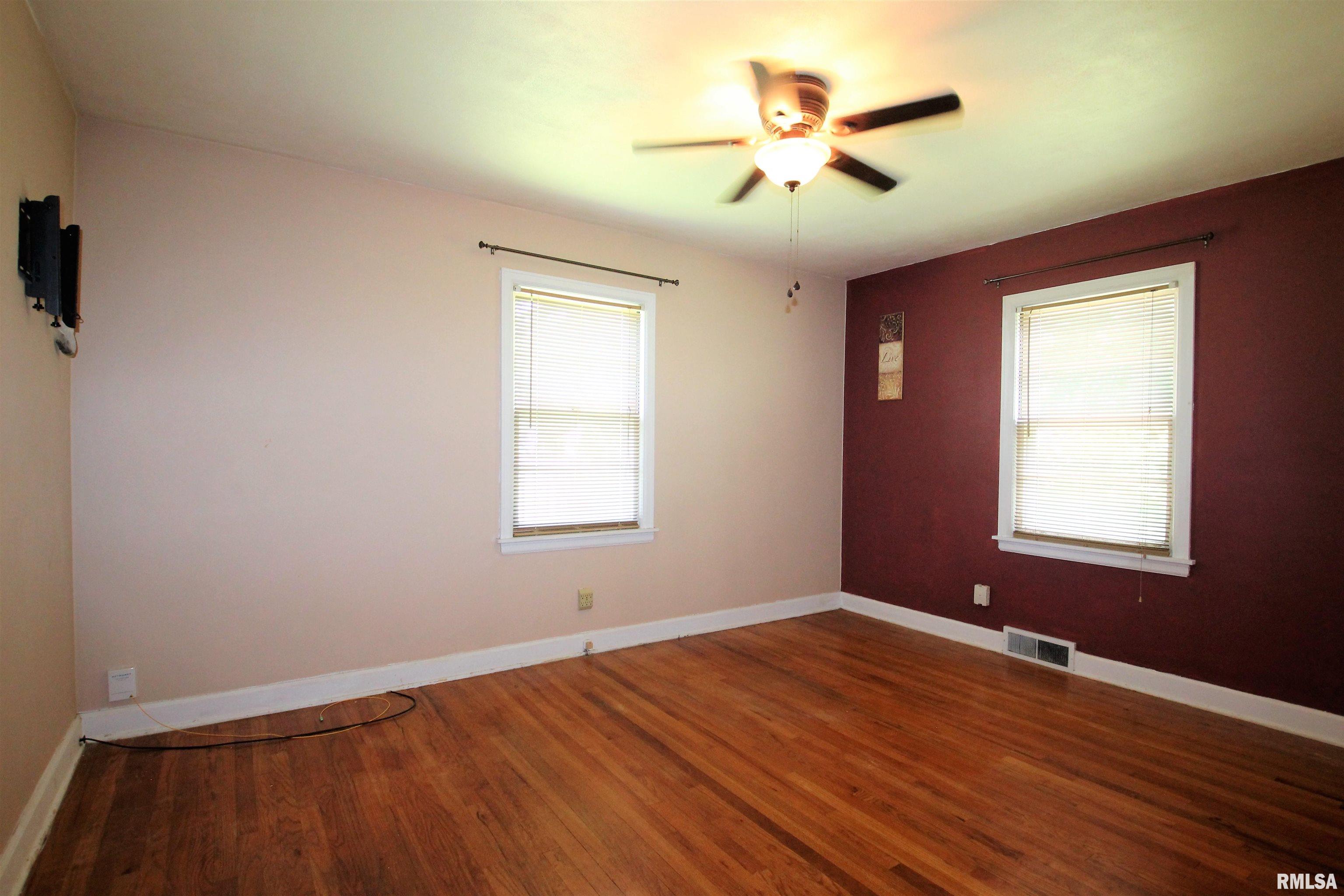 2103 28th Street Rock Island, IL 61201 - Photo 16 of 30