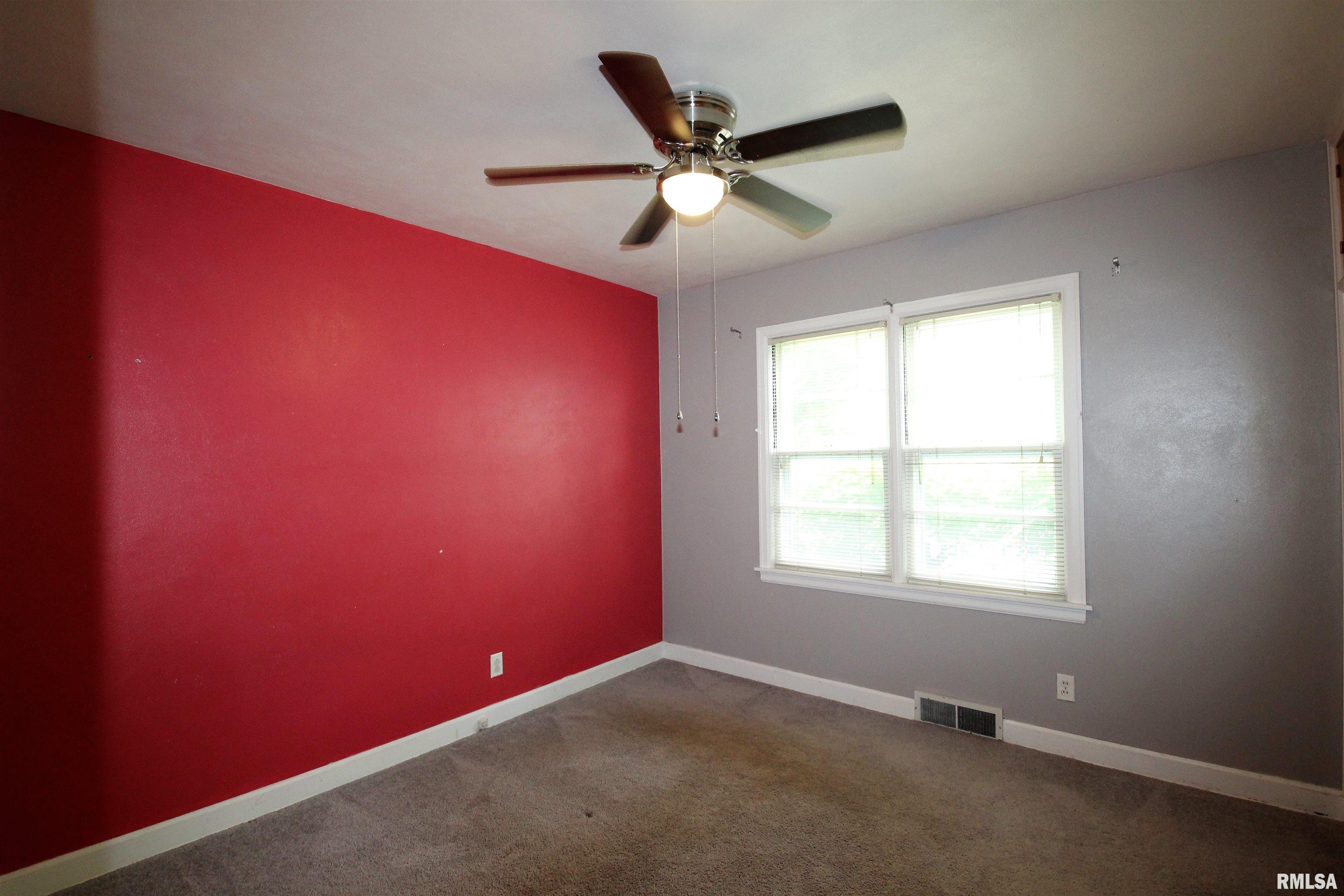2103 28th Street Rock Island, IL 61201 - Photo 17 of 30