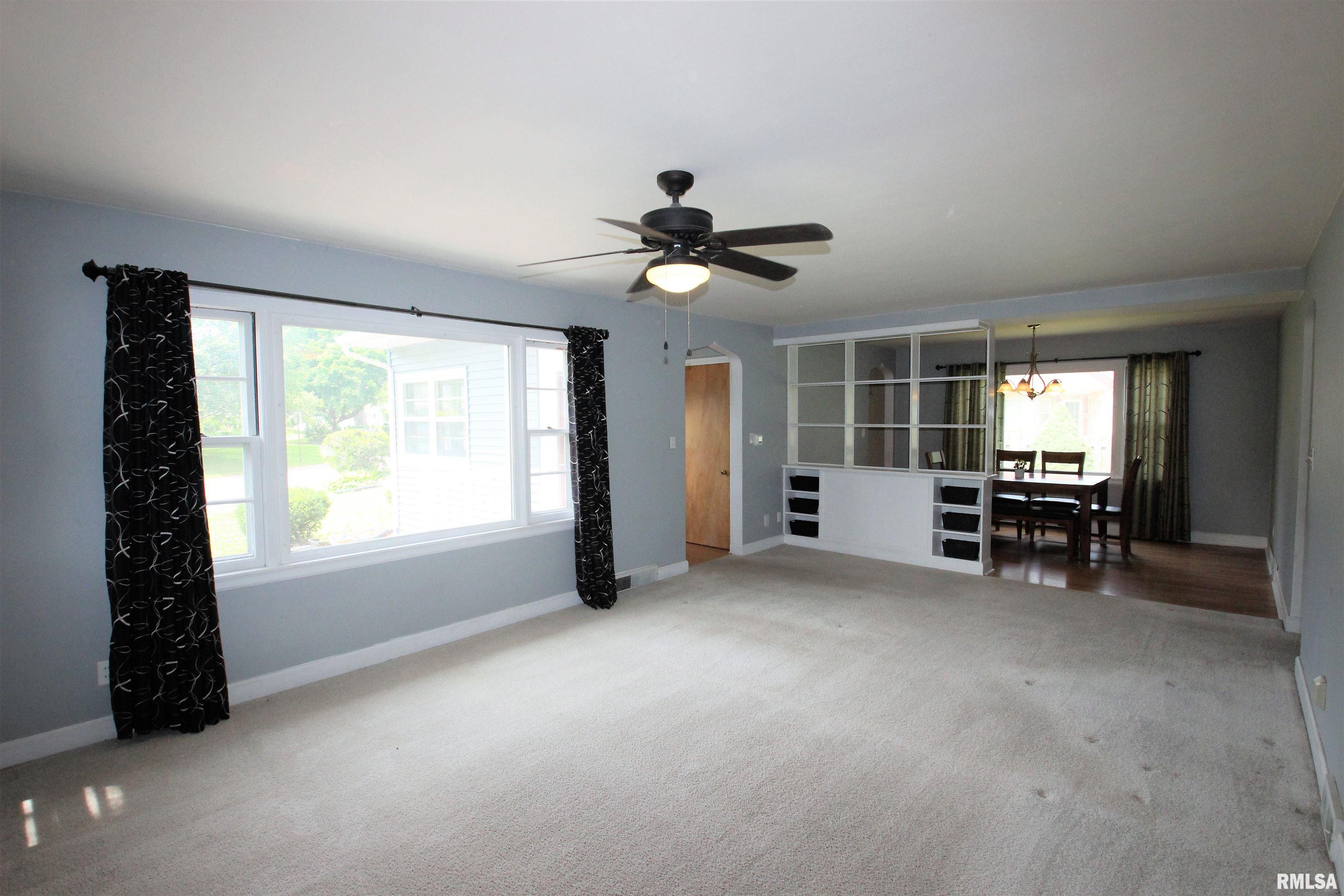 2103 28th Street Rock Island, IL 61201 - Photo 5 of 30