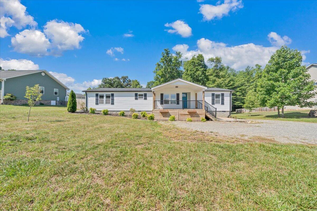 2748 Taylors Road Boones Mill, VA 24065 - Photo 47 of 49 47-MIB00517