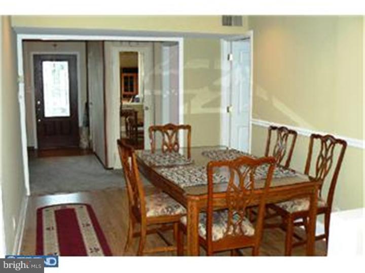 239 Andover Road Fairless Hills, PA 19030 - Photo 4 of 19 Gallery Image 4