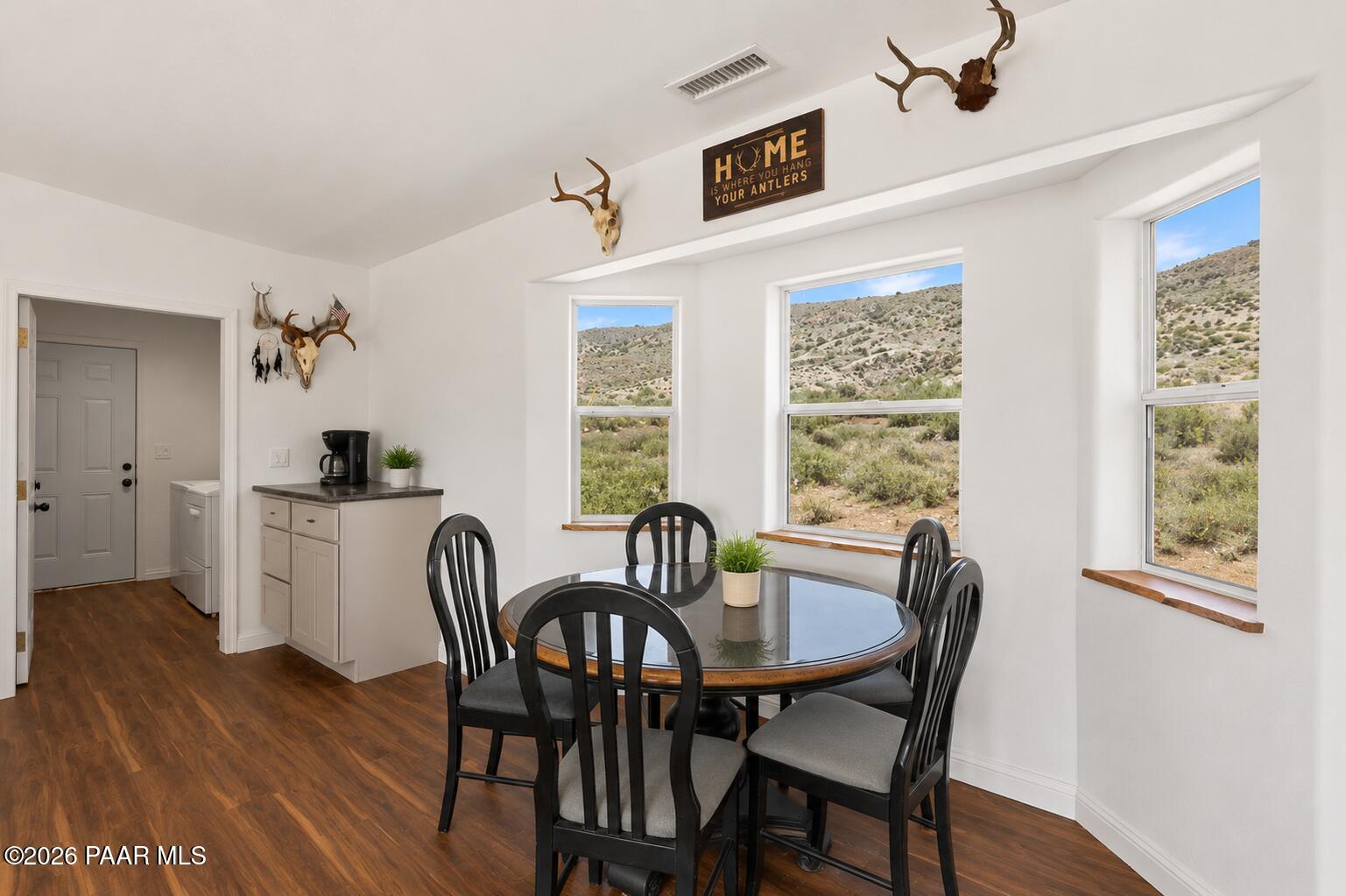17200 South Dripping Springs Road Mayer, AZ 86333 - Photo 11 of 48 Staged (9)