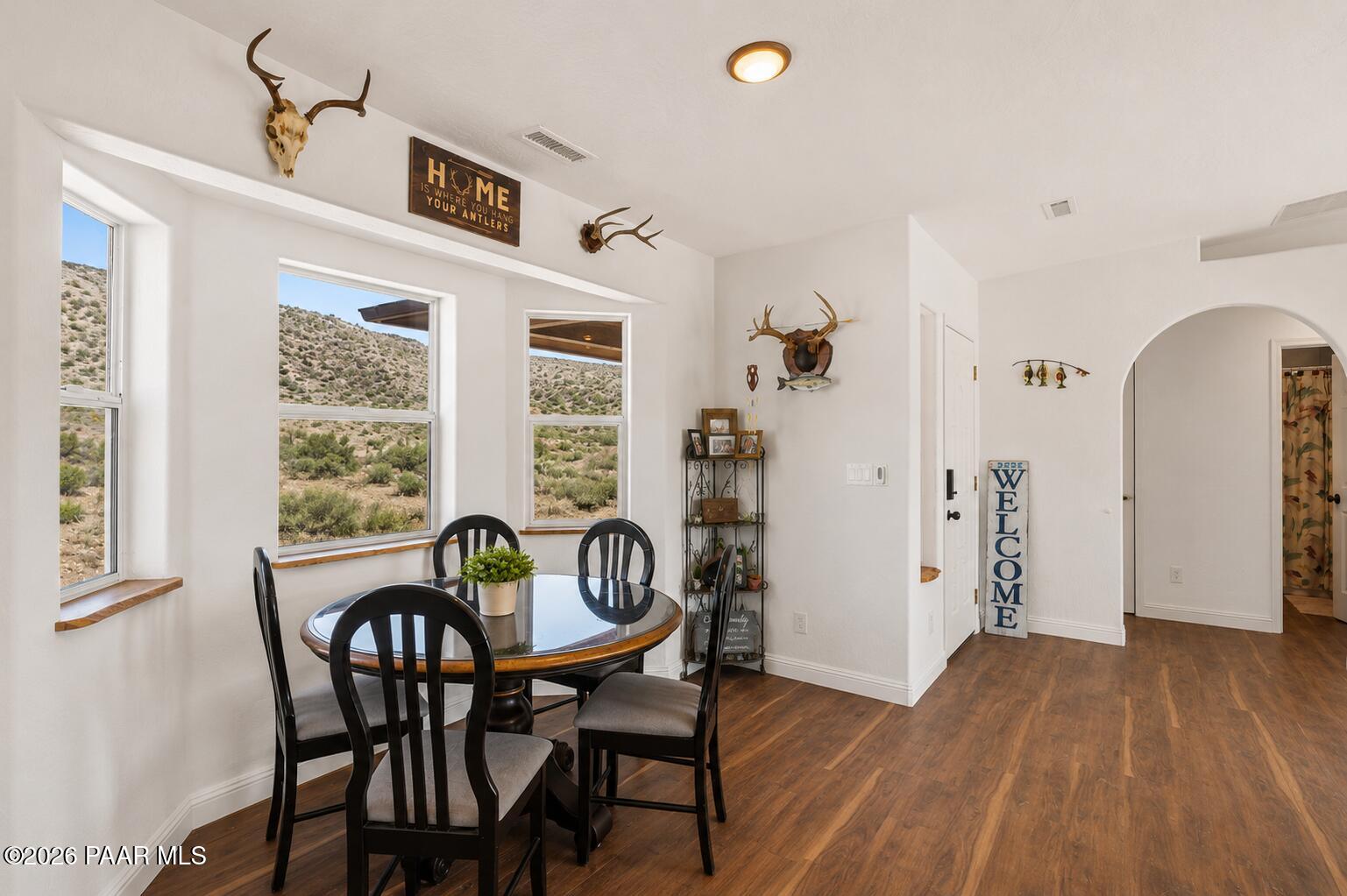 17200 South Dripping Springs Road Mayer, AZ 86333 - Photo 10 of 48 Staged (8)