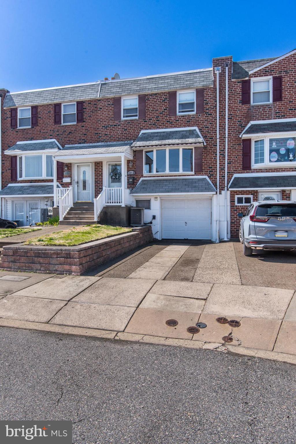 12718 Kenny Road Philadelphia, PA 19154 - Photo 3 of 52 Beautiful Built Retaining Wall