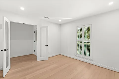 $599,000 | 5826 Dumfries Drive, Houston, TX 77096