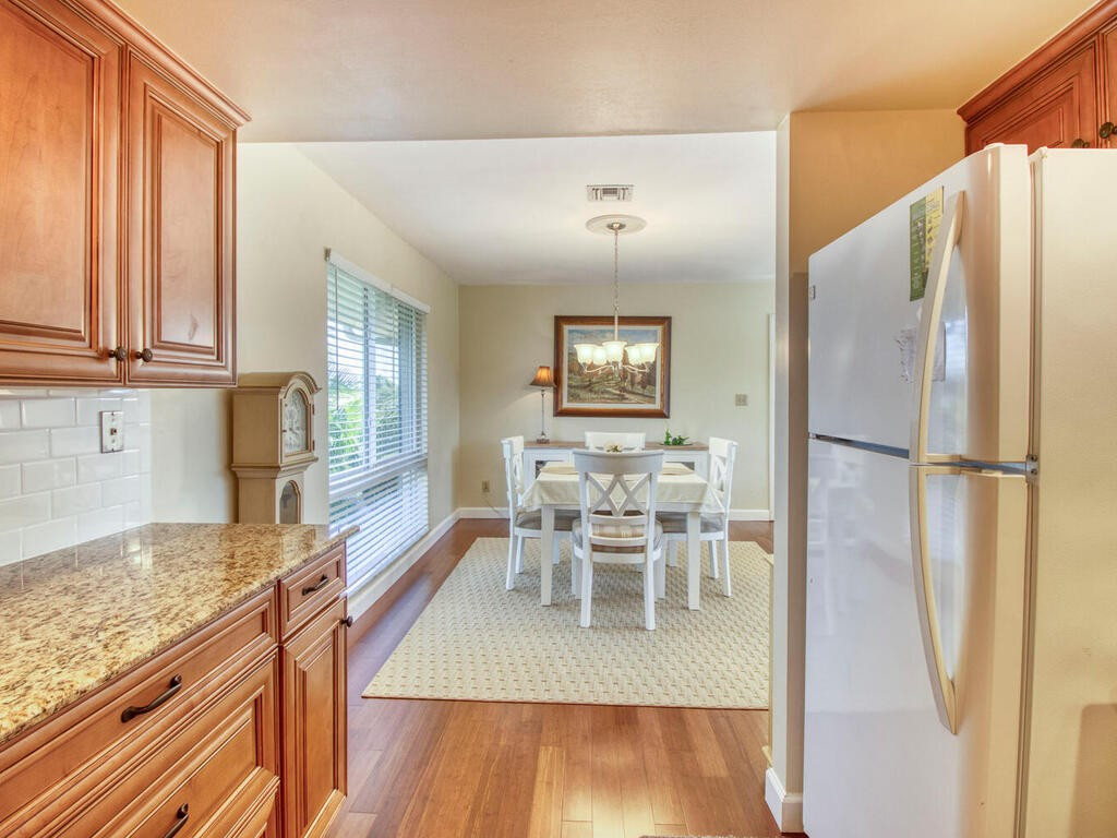 150 Teryl Road, Unit 4 Naples, FL 34112 - Photo 14 of 36 Photo 14
