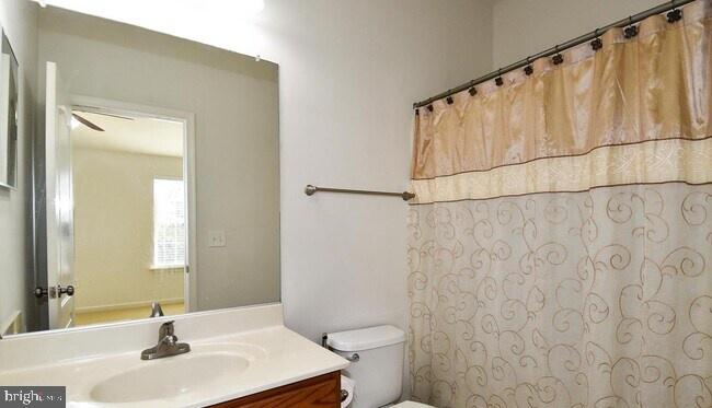 25009 Virginia Pine Court Chantilly, VA 20152 - Photo 28 of 42