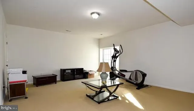 $3,650 | 25009 Virginia Pine Court, Chantilly, VA 20152