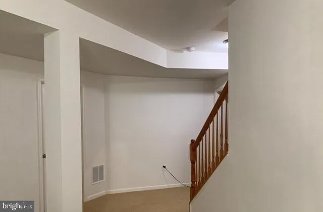 $3,650 | 25009 Virginia Pine Court, Chantilly, VA 20152