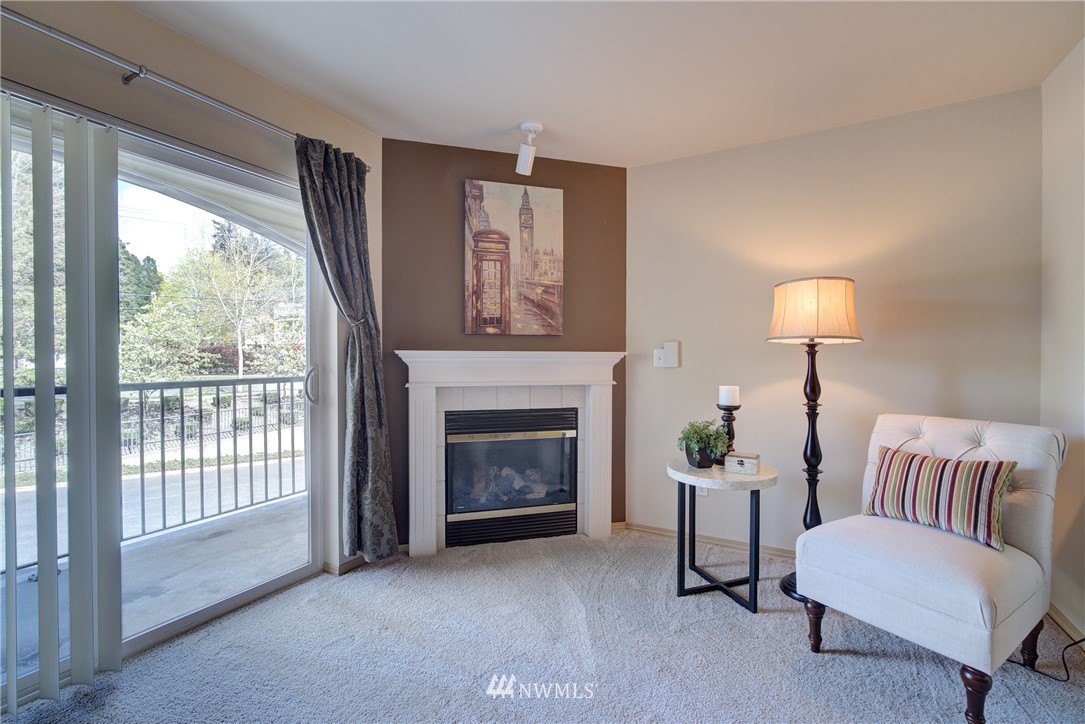 10709 Valley View Road, Unit A202 Bothell, WA 98011 - Photo 3 of 19