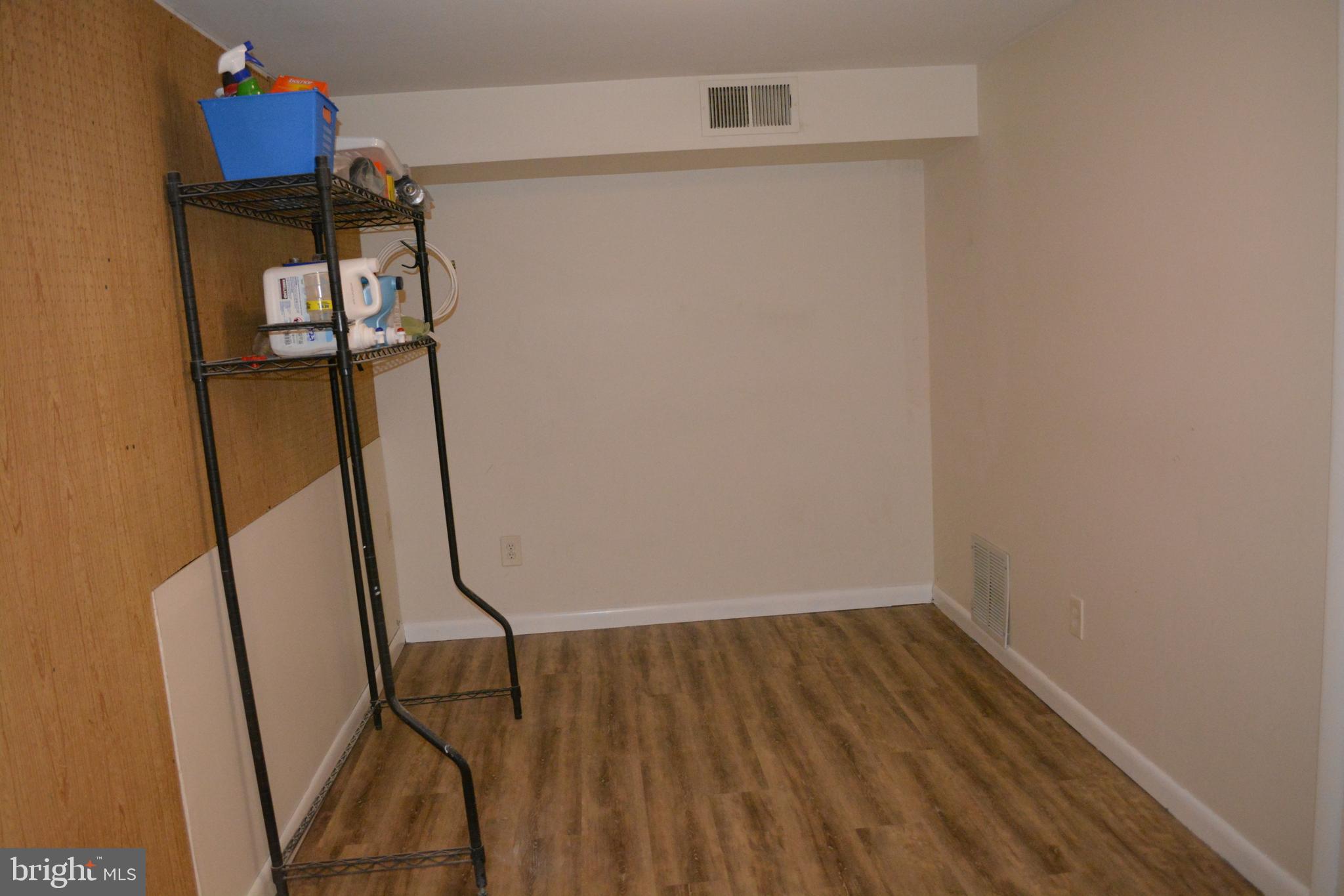 5656 Braxfield Road Baltimore, MD 21227 - Photo 25 of 28