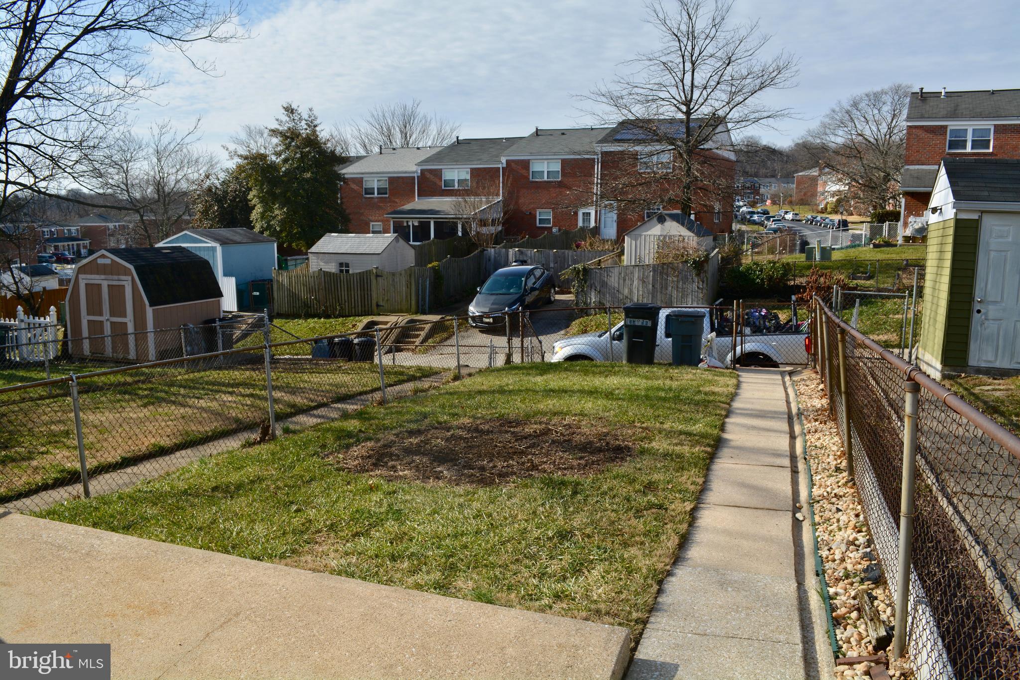 5656 Braxfield Road Baltimore, MD 21227 - Photo 4 of 28