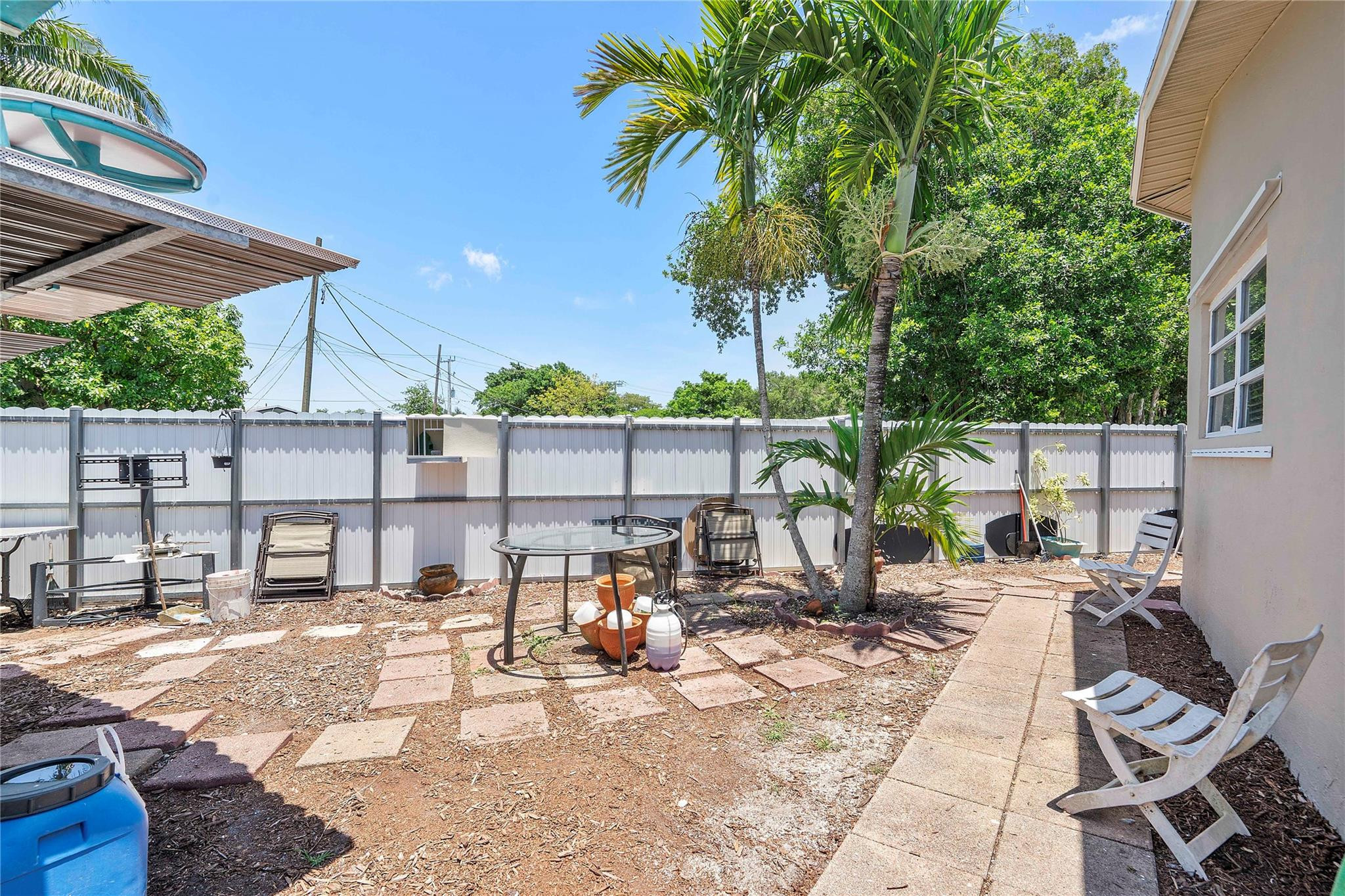 5829 Taylor Street Hollywood, FL 33021 - Photo 32 of 34 Back Yard