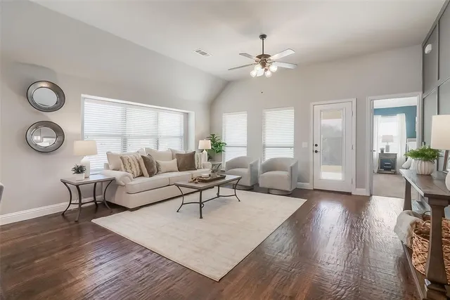 $385,000 | 1921 Peggy's Cove, Van Alstyne, TX 75495