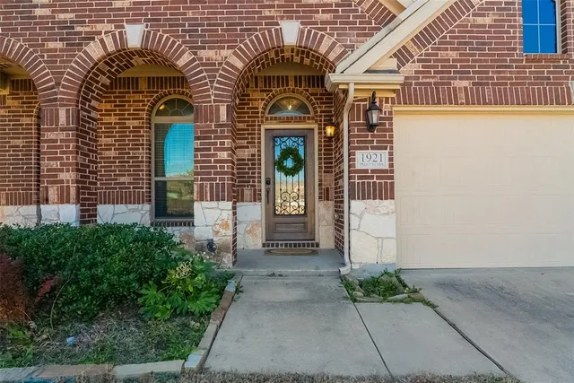 $385,000 | 1921 Peggy's Cove, Van Alstyne, TX 75495