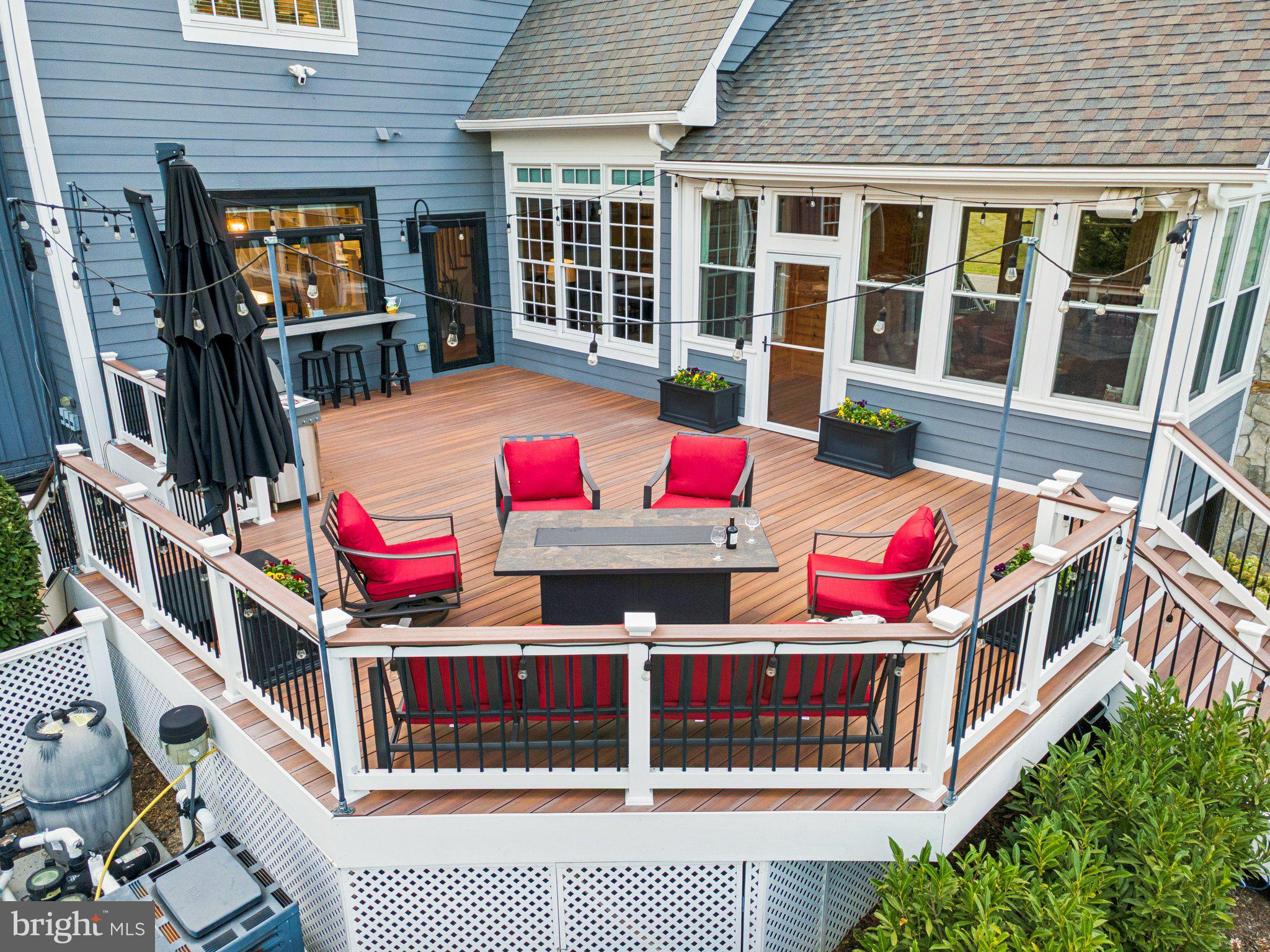 20872 Eckbo Drive Leesburg, VA 20175 - Photo 27 of 96 and access to your deck too