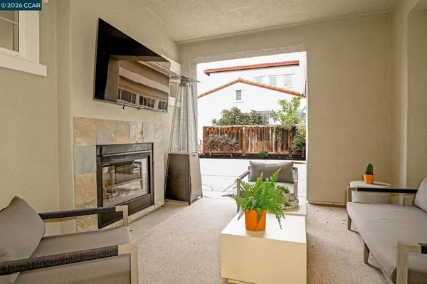 $2,498,000 | 400 Marsanne Court, Danville, CA 94506