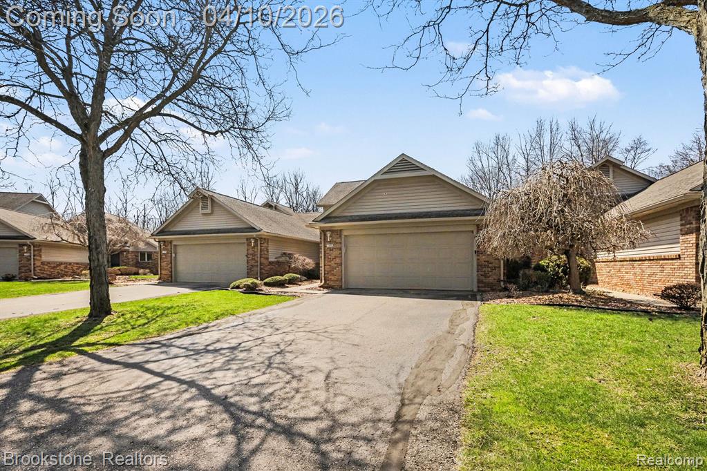 3376 Rivers Edge Drive Wayne, MI 48184 - Photo 3 of 40