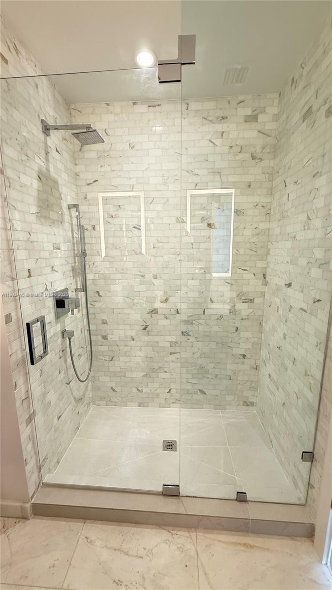 851 Northeast 1st Avenue, Unit 3700 Miami, FL 33132 - Photo 19 of 23