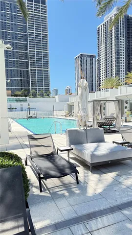 $790,000 | 851 Northeast 1st Avenue, Unit 3700, Miami, FL 33132