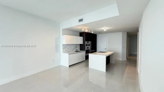 $790,000 | 851 Northeast 1st Avenue, Unit 3700, Miami, FL 33132