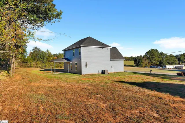 $305,000 | 631 Bethlehem Ridge Road, Pickens, SC 29671