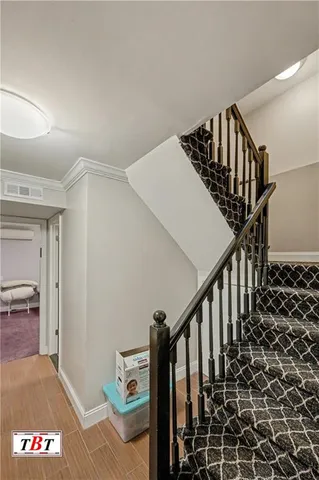 a view of entryway and hall