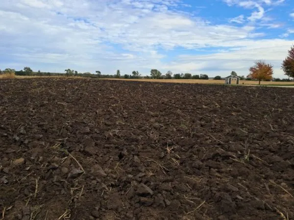 $415,000 | 8770 Lettow Road, Kingston, IL 60145