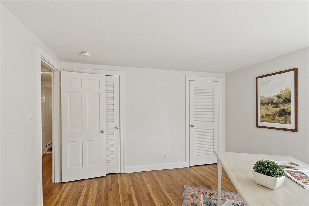 9 Cole Road Wayland, MA 01778 - Photo 12 of 42 Gallery Image 12