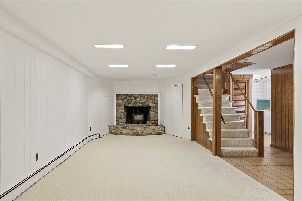 9 Cole Road Wayland, MA 01778 - Photo 23 of 42 Gallery Image 23