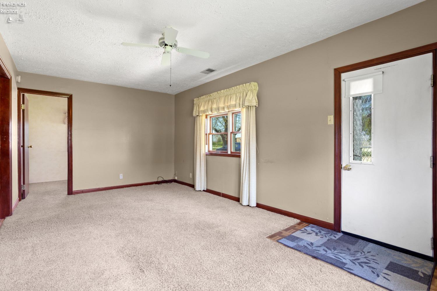 1212 West Bogart Road Sandusky, OH 44870 - Photo 7 of 34 Gallery Image 7