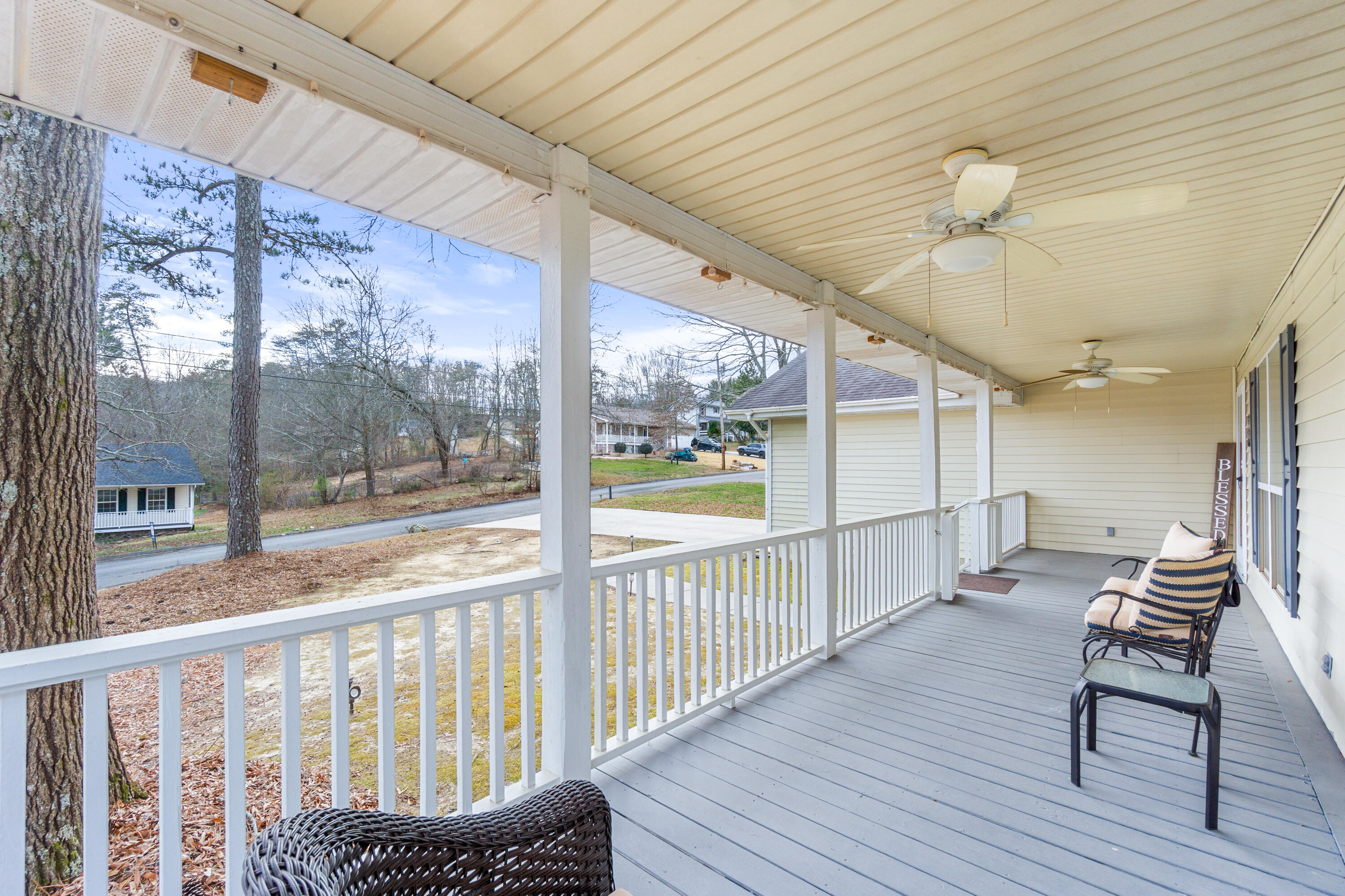 310 Ridgecrest Drive LaFayette, GA 30728 - Photo 4 of 44 310 Ridgecrest Dr-12