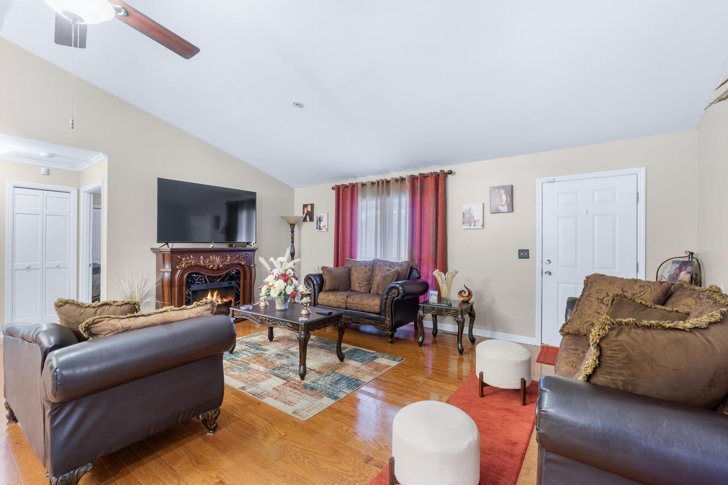 310 Ridgecrest Drive LaFayette, GA 30728 - Photo 8 of 44 310 Ridgecrest Dr-16