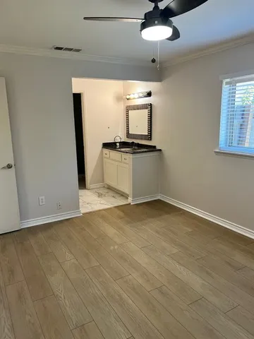 $2,500 | 443 Lowell Lane, Richardson, TX 75080