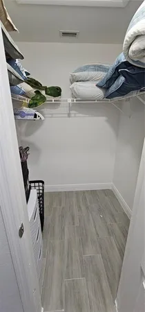 a view of utility room