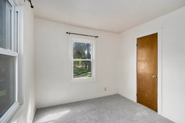 $850 | 205 Pleasant Street, Hartford, MI 49057