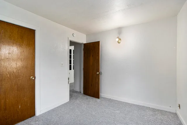 $850 | 205 Pleasant Street, Hartford, MI 49057