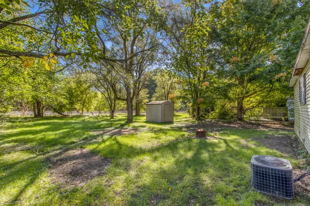 $850 | 205 Pleasant Street, Hartford, MI 49057