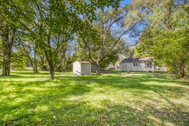 $850 | 205 Pleasant Street, Hartford, MI 49057