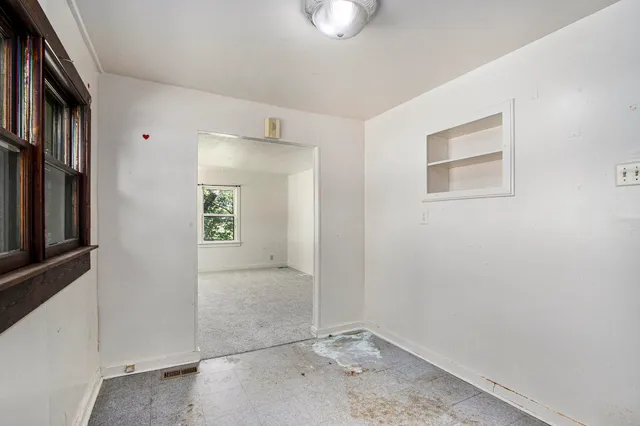 $850 | 205 Pleasant Street, Hartford, MI 49057