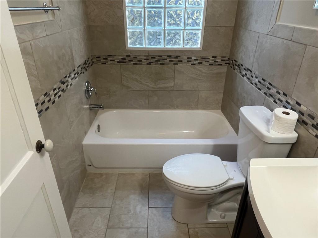 1192 Kingsley Circle Northeast Atlanta, GA 30324 - Photo 20 of 33