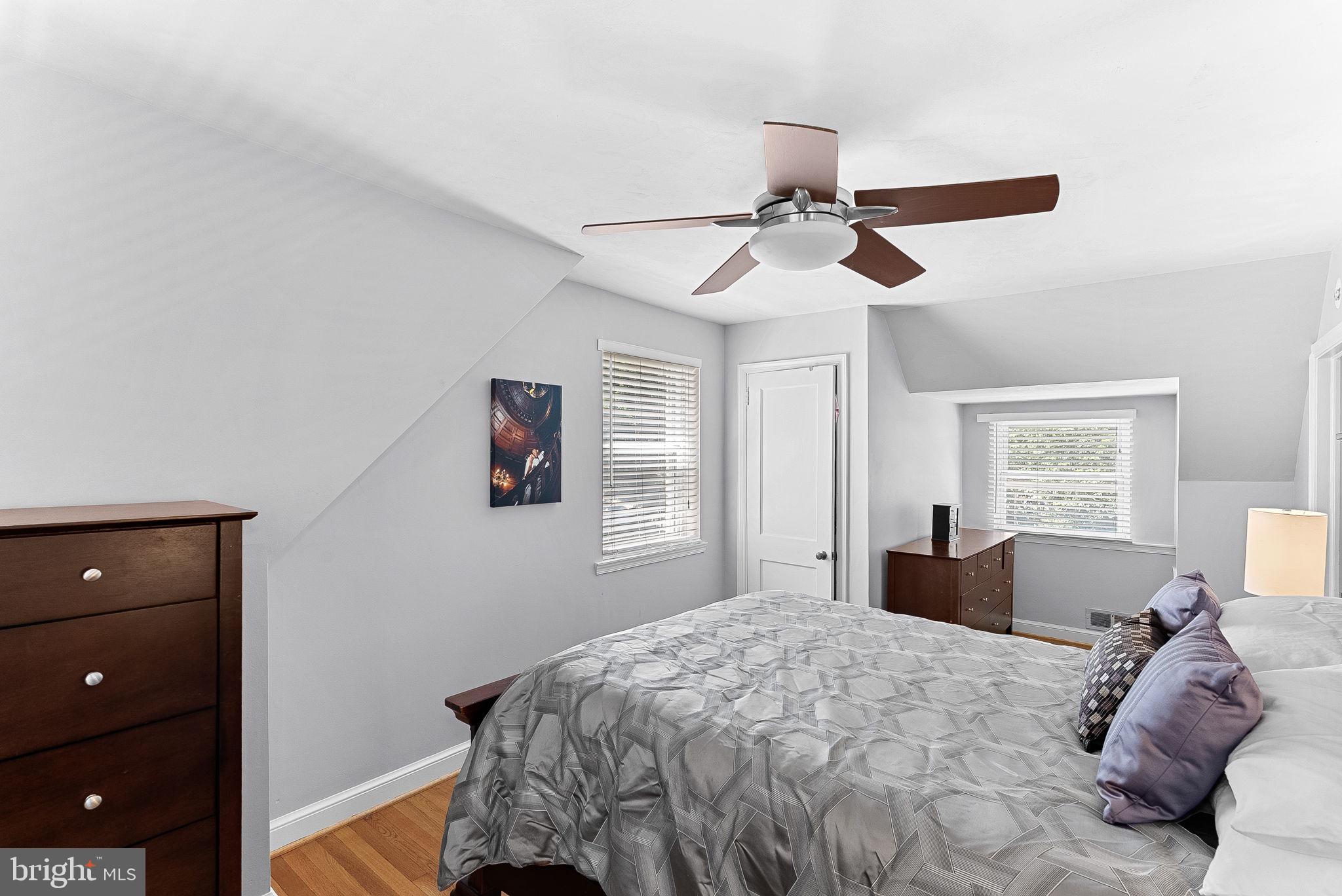 8909 2nd Avenue Silver Spring, MD 20910 - Photo 24 of 48 Bedroom 1