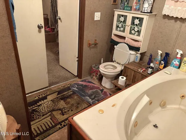 $159,900 | 104 Matthew Johnson Road, Wiggins, MS 39577