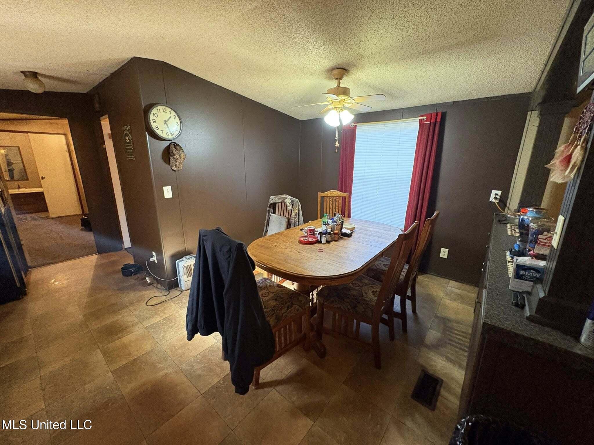 104 Matthew Johnson Road Wiggins, MS 39577 - Photo 2 of 37 dining