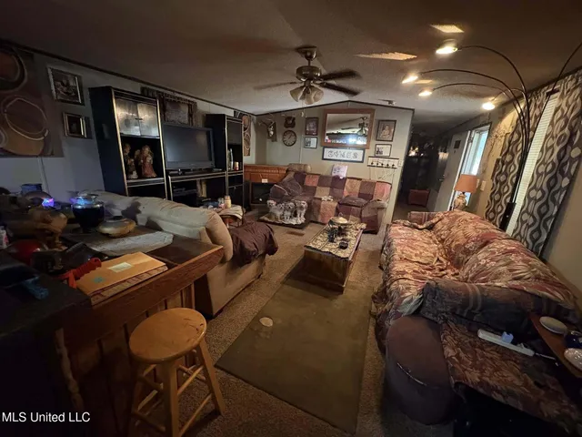 $159,900 | 104 Matthew Johnson Road, Wiggins, MS 39577